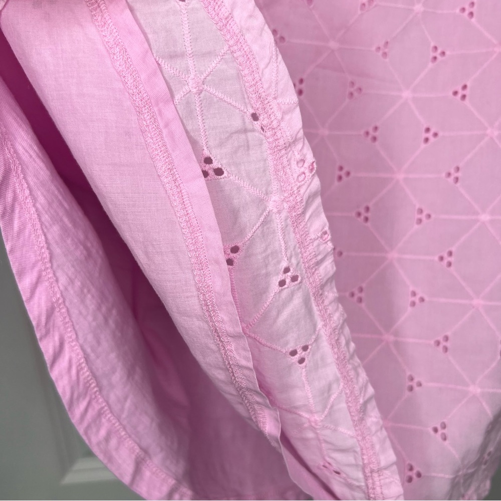 St. John's Bay Light Pink Eyelet Blouse Sz XL Short Sleeve Lined V-Neck Top - Picture 7 of 11